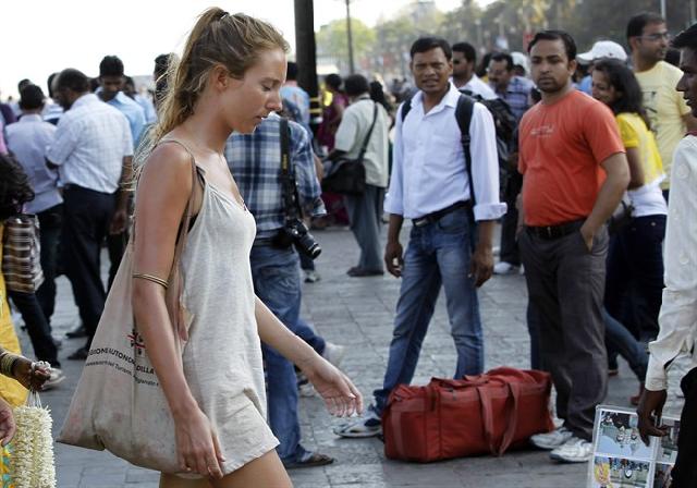 a-foreign-woman-tourist-in-India